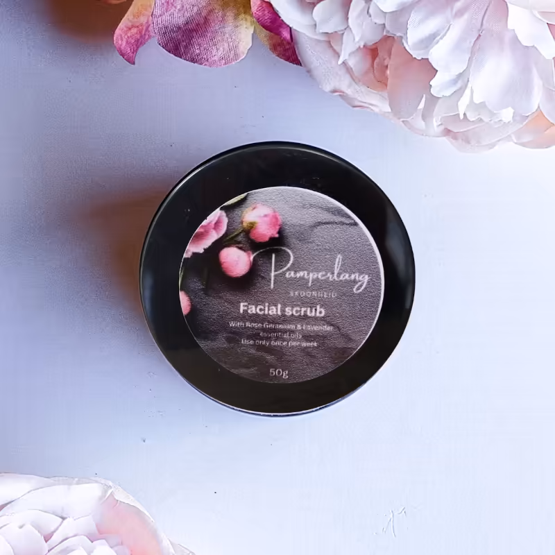 Pamperlang product facialscrub